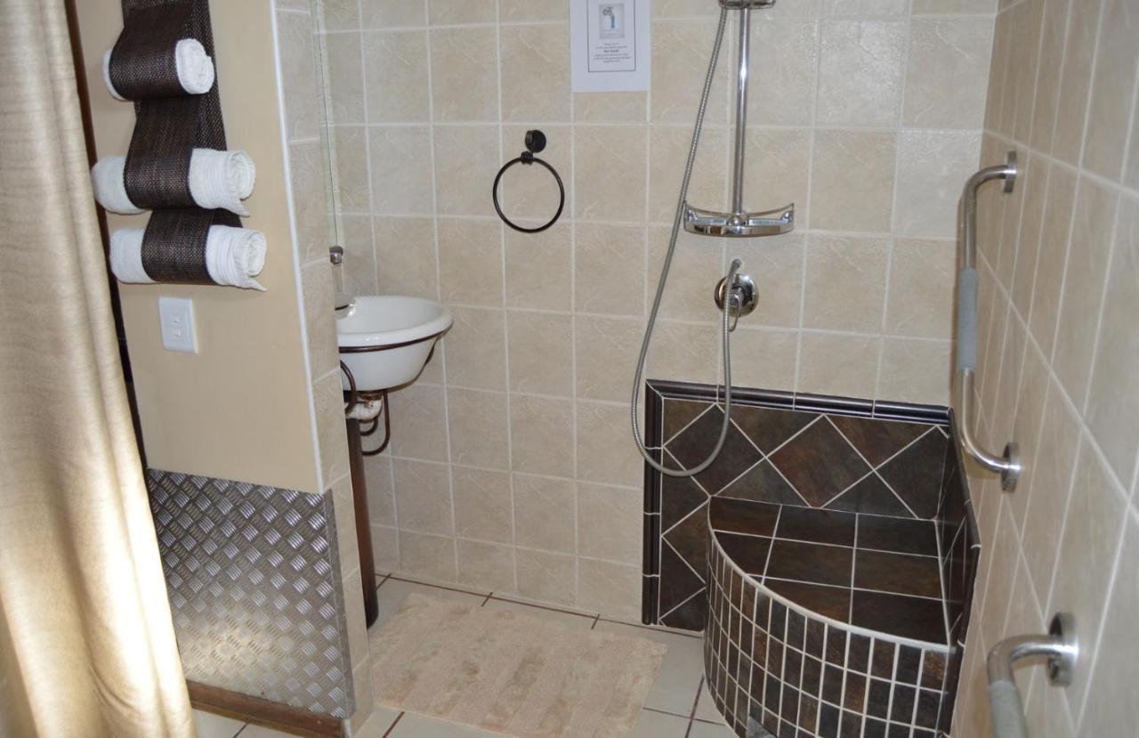 House Ebony B&B Newcastle Εξωτερικό φωτογραφία