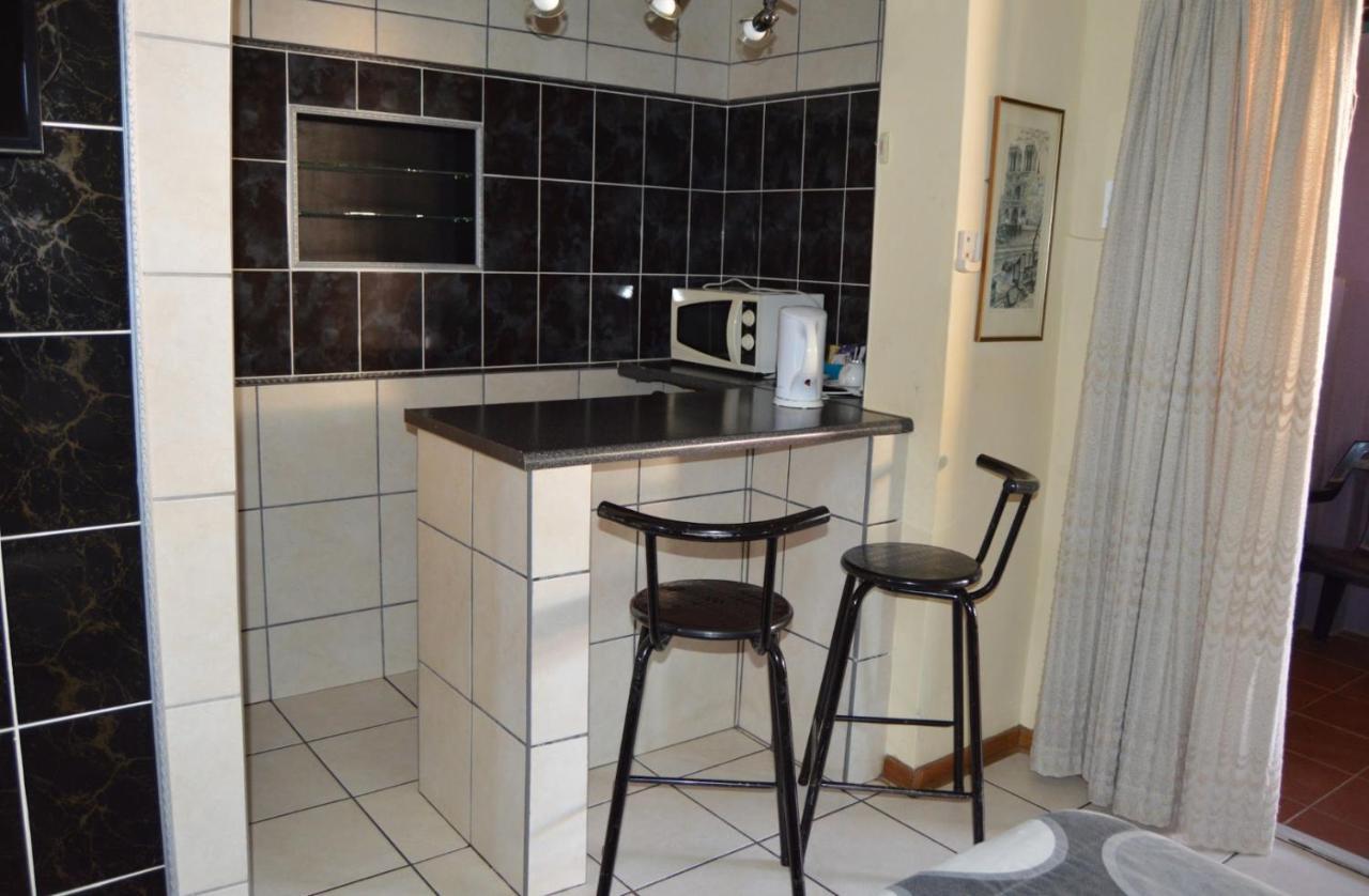 House Ebony B&B Newcastle Εξωτερικό φωτογραφία